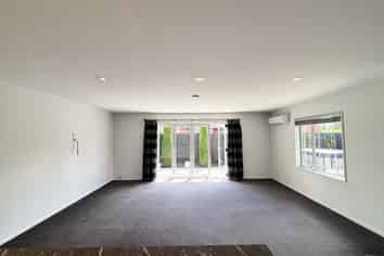 6 Date Crescent, Aidanfield