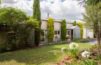 27 Robertshawe Crescent, Dannevirke