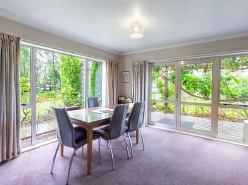 27 Robertshawe Crescent, Dannevirke