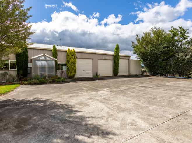 27 Robertshawe Crescent, Dannevirke