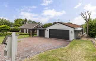 21 Tauroa Road, Havelock North