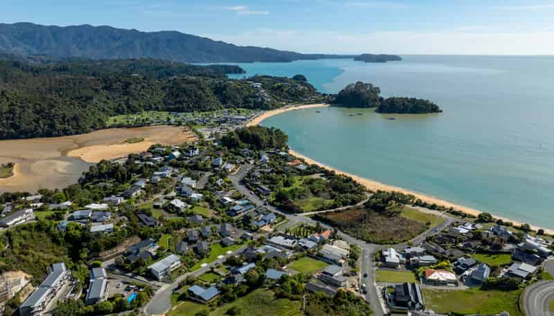 8 Kotare Place, Kaiteriteri