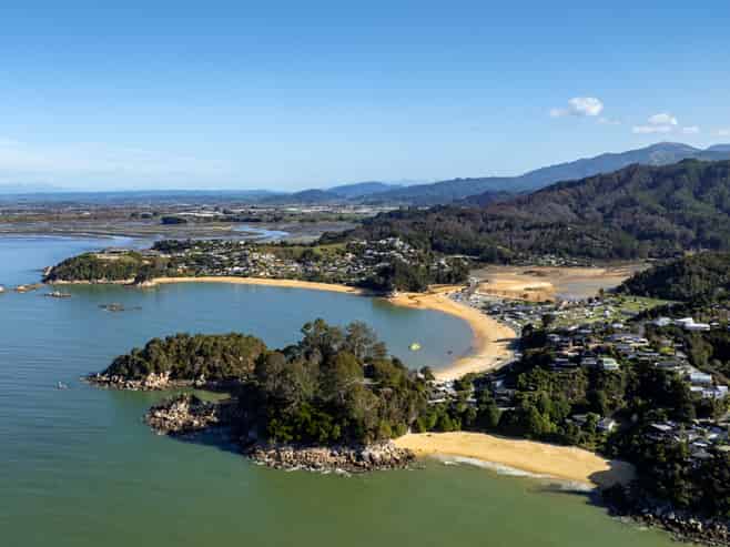 8 Kotare Place, Kaiteriteri