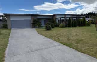 3/500 Kinloch Road, Kinloch