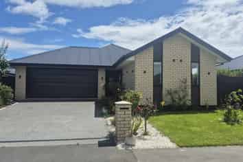 3 Peregrine Crescent, Rolleston