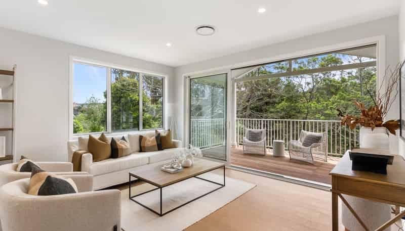 196 Landmark Terrace, Orewa