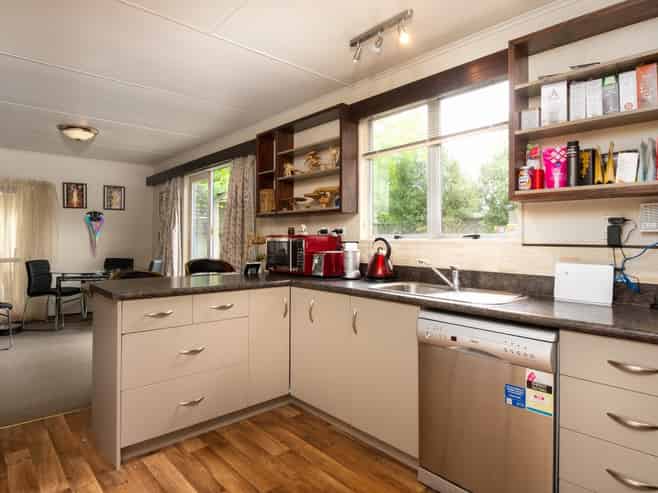 1/8 Faulkland Drive, Witherlea