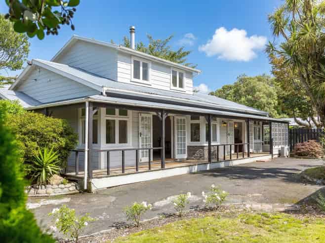 12 Wallace Street, Featherston