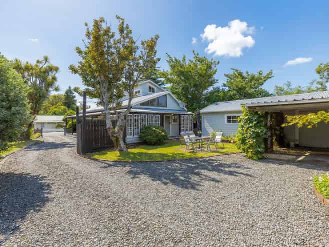 12 Wallace Street, Featherston