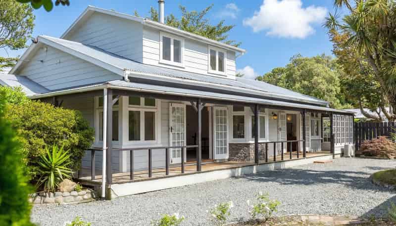 12 Wallace Street, Featherston