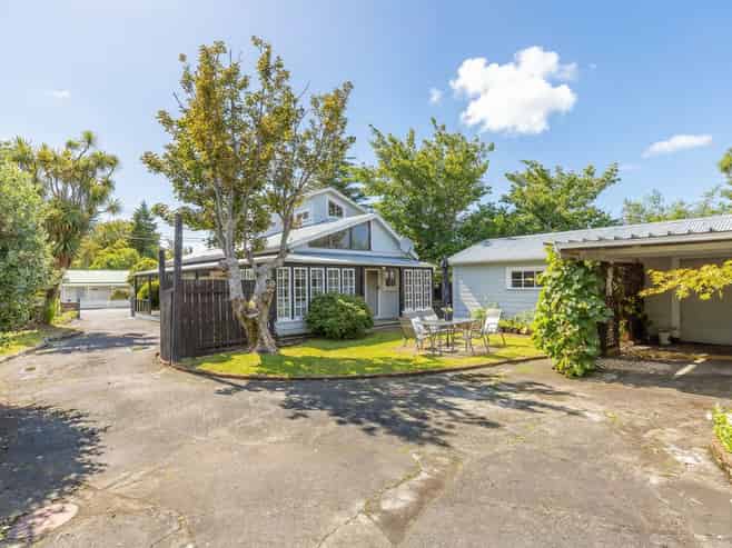 12 Wallace Street, Featherston
