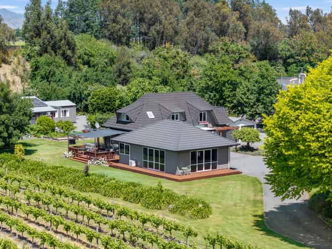 19 Terrace Road, Renwick