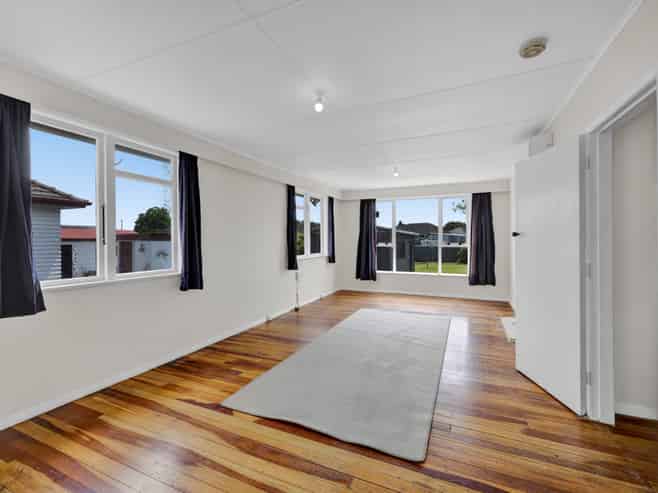 6 McGuire Street, Hawera