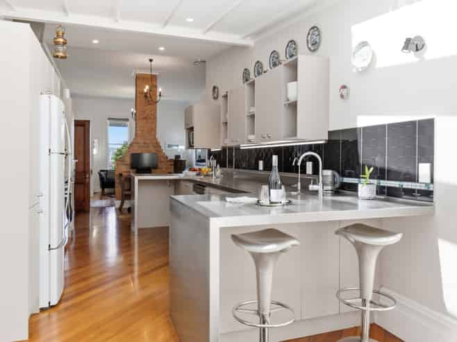 500 Evans Bay Parade, Hataitai