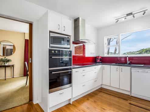 31 St Albans Avenue, Karori