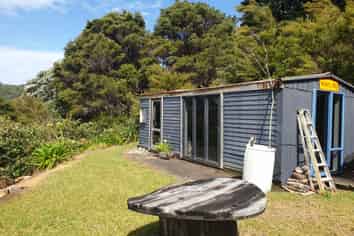 4C Moana Crescent, Kennedy Bay