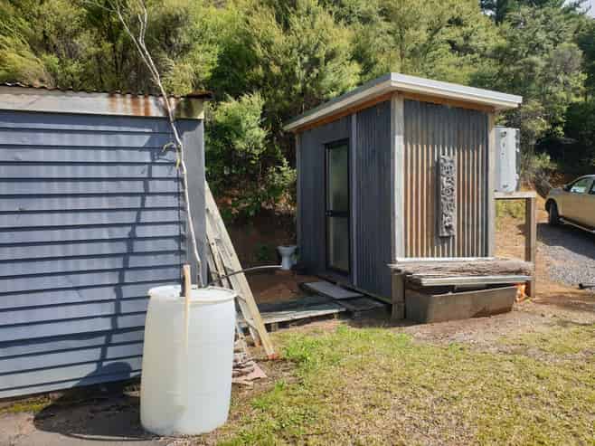 4C Moana Crescent, Kennedy Bay