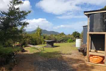 4C Moana Crescent, Kennedy Bay