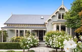 172 Blighs Road, Strowan