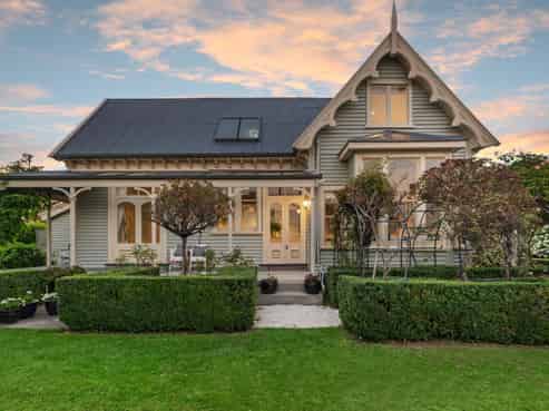 172 Blighs Road, Strowan