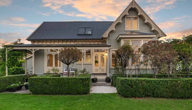 172 Blighs Road, Strowan