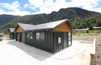 33A Peregrine Falcon Road, Fernhill/Sunshine Bay