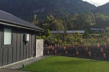 33A Peregrine Falcon Road, Fernhill/Sunshine Bay