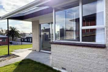 1/2 Hunt Street, Seaview