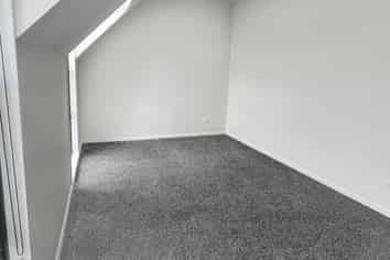 2/611 Madras Street, Saint Albans