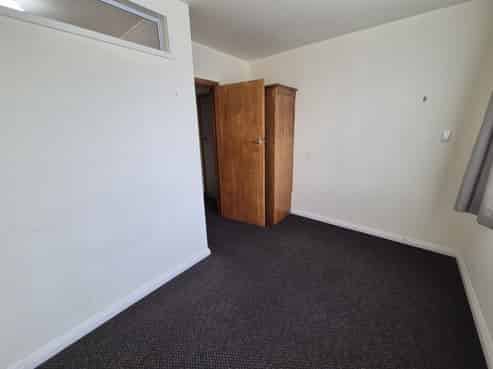 1/37 Devon Street, Picton