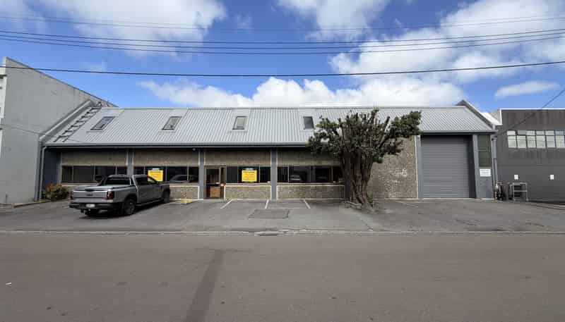 28-30 Fitzherbert Street, Petone