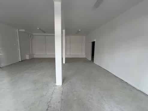 High-Exposure Retail Opportunity – 103 Victoria St