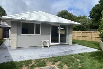 30a Norwich Avenue, Spotswood