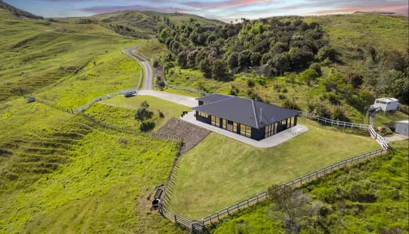 153 Wheatstone Road, Wainui