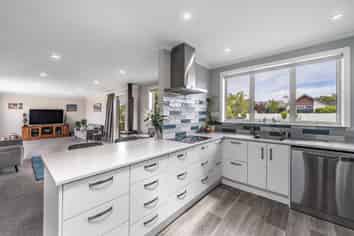 136 Catherine Street, Windsor