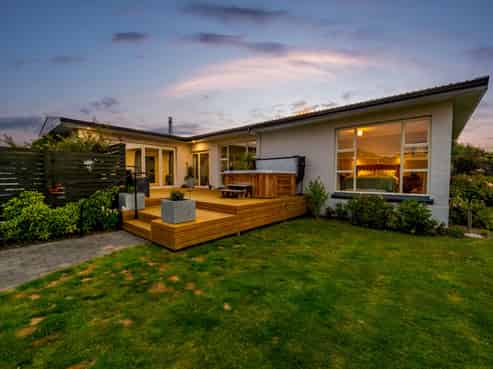 136 Catherine Street, Windsor