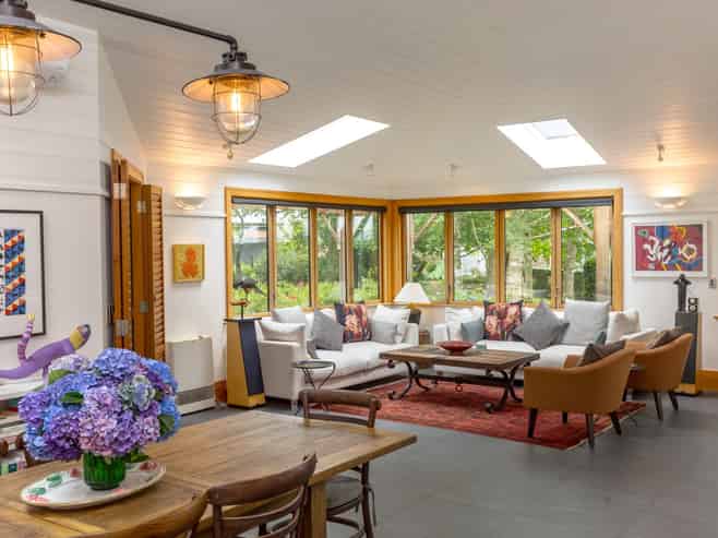 42 Kuratawhiti Street, Greytown