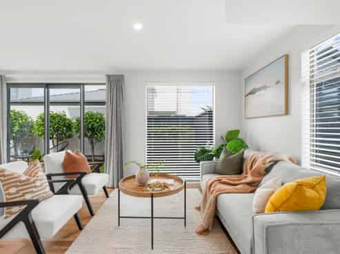 2/525 Madras Street, Saint Albans