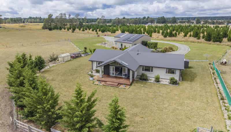 599 Downs Road,, West Eyreton