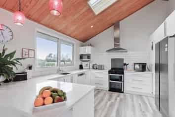 599 Downs Road,, West Eyreton