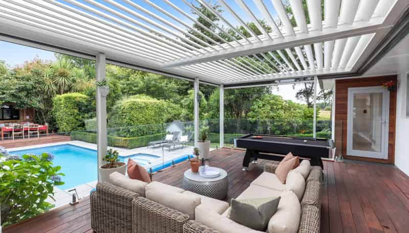 477 Avonhead Road, Avonhead