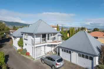 Nelson & Bays - Address withheld