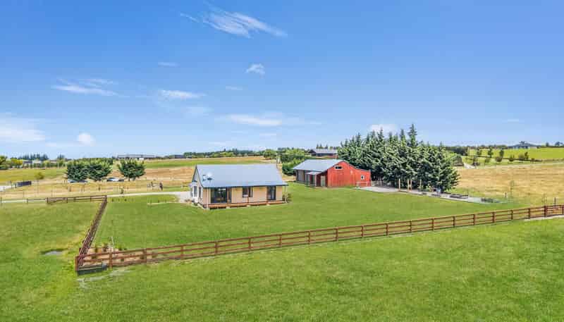 177 McLeods Road, Sefton