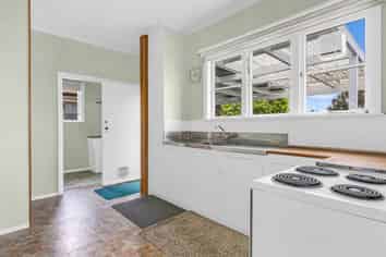 814 Rangiora Street, Mahora