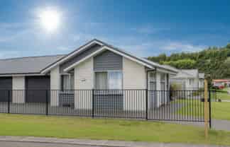 A/54 Pakanga Grove, Pyes Pa