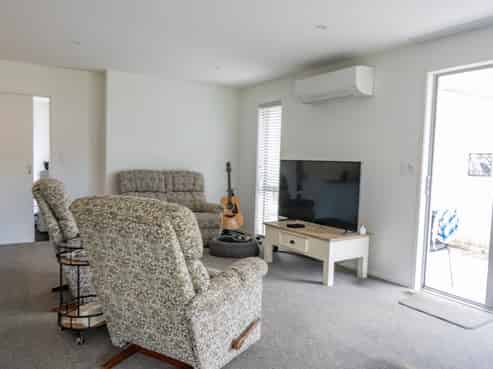 A/54 Pakanga Grove, Pyes Pa