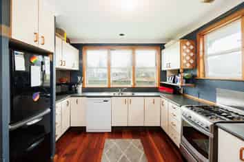 8 Flint Street, Milson