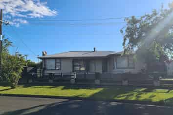 8 Flint Street, Milson