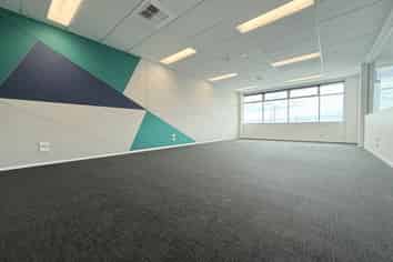 Waterfront Marina Office | 115 m2