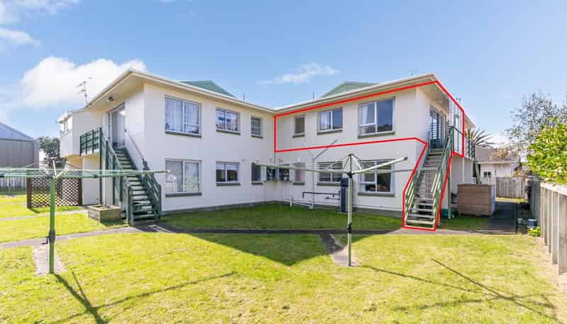 13/154 Onepu Road, Lyall Bay